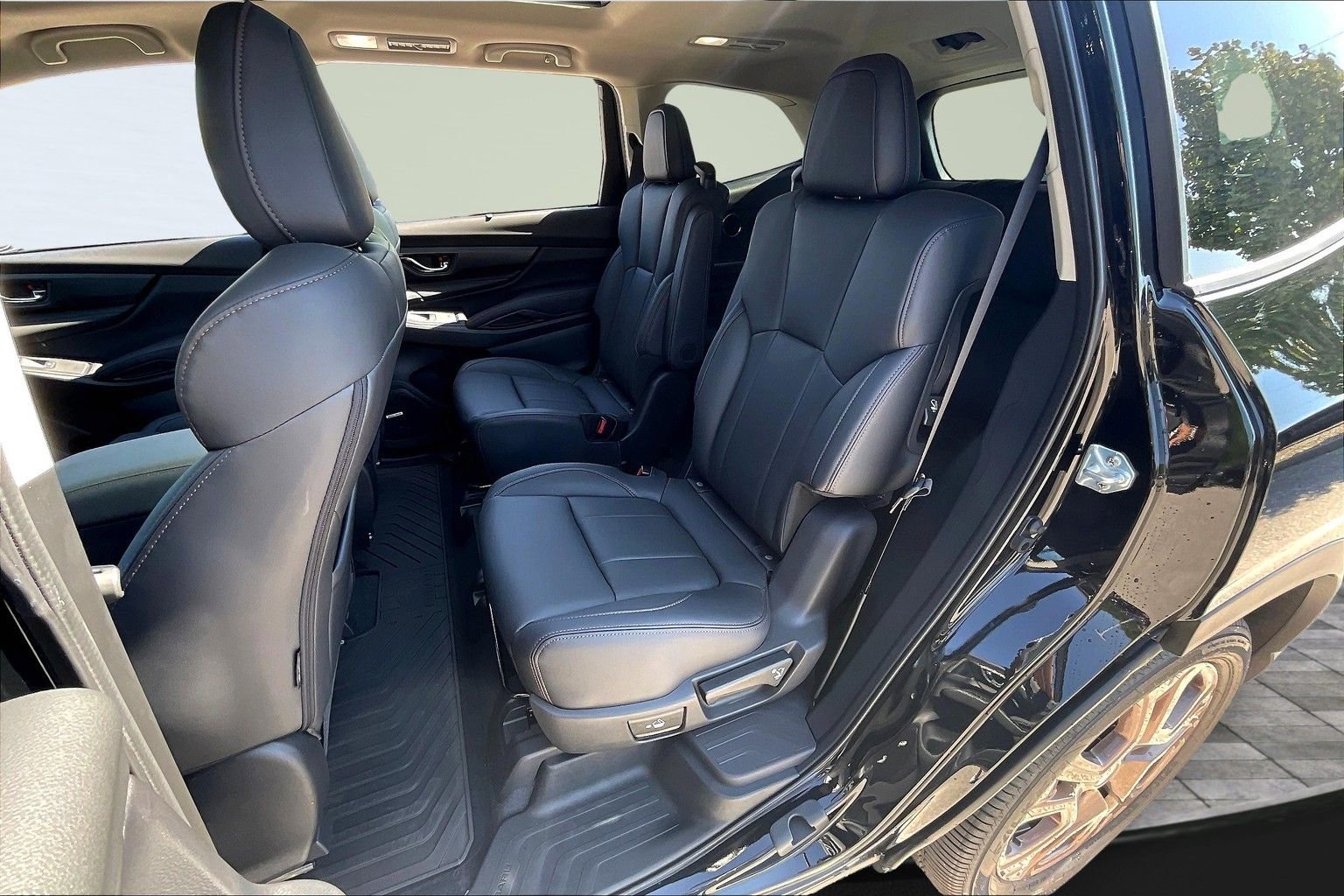 New 2025 Subaru Ascent Bronze Edition image 10