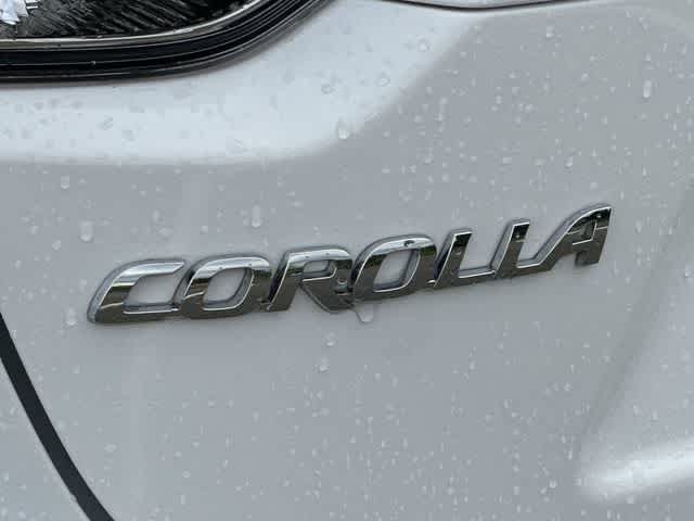 Used 2025 Toyota Corolla LE FWD image 25