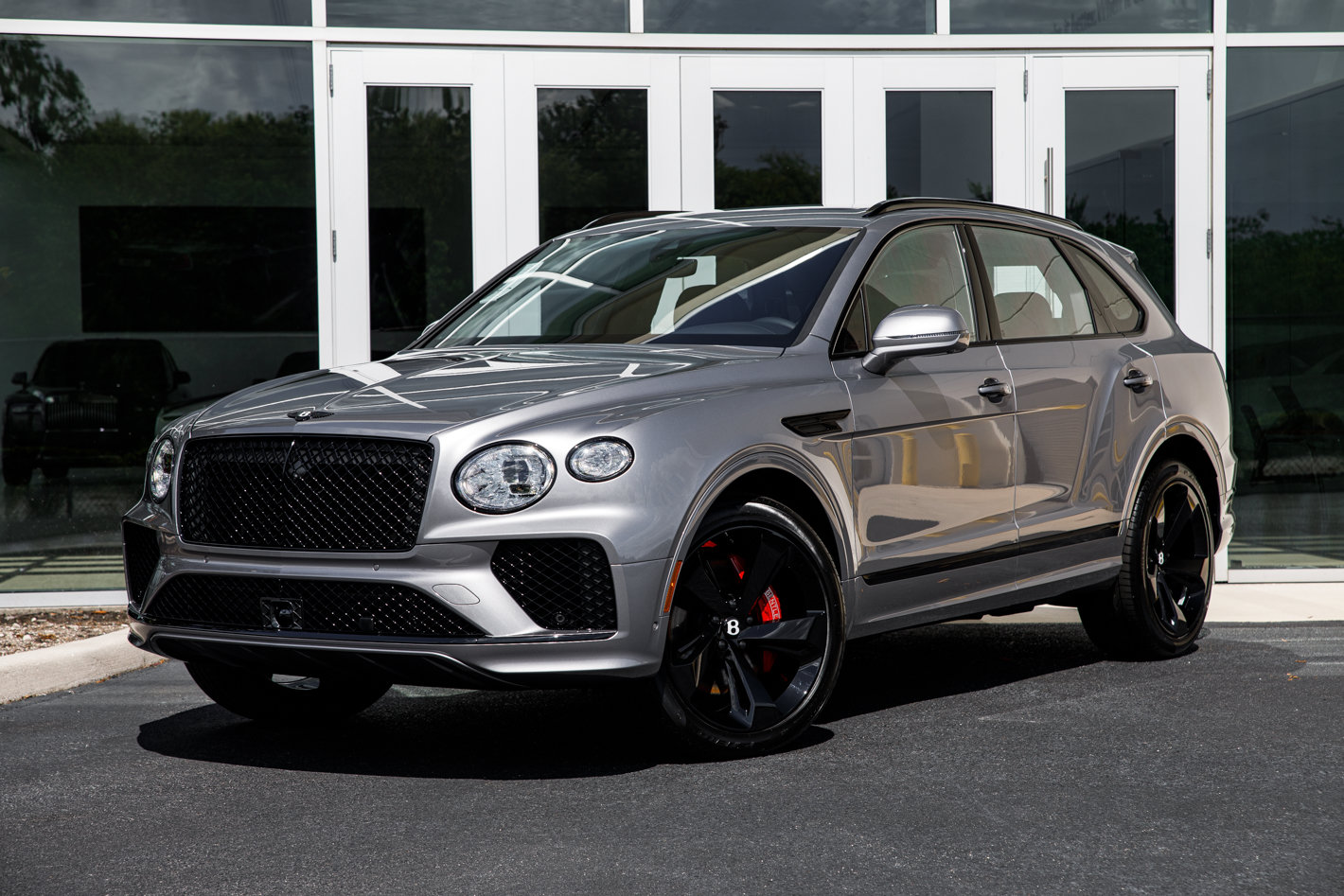 New 2026 Bentley Bentayga AWD/4WD image 1