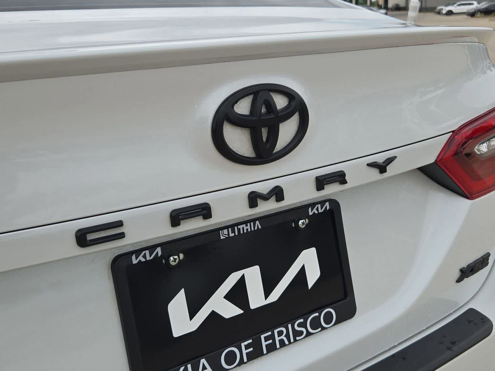 Used 2024 Toyota Camry XSE FWD image 11