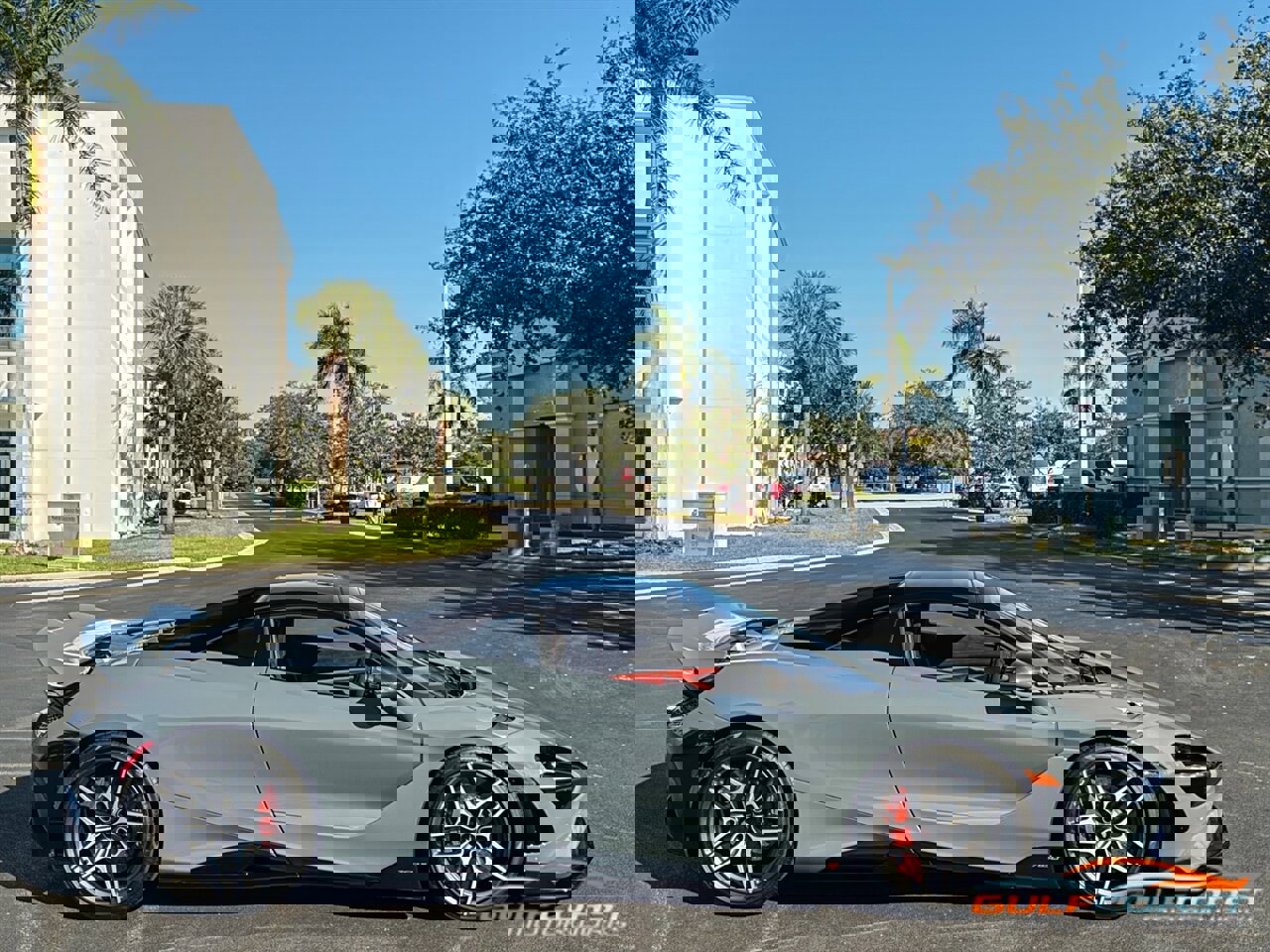 Used 2022 McLaren 765LT image 67