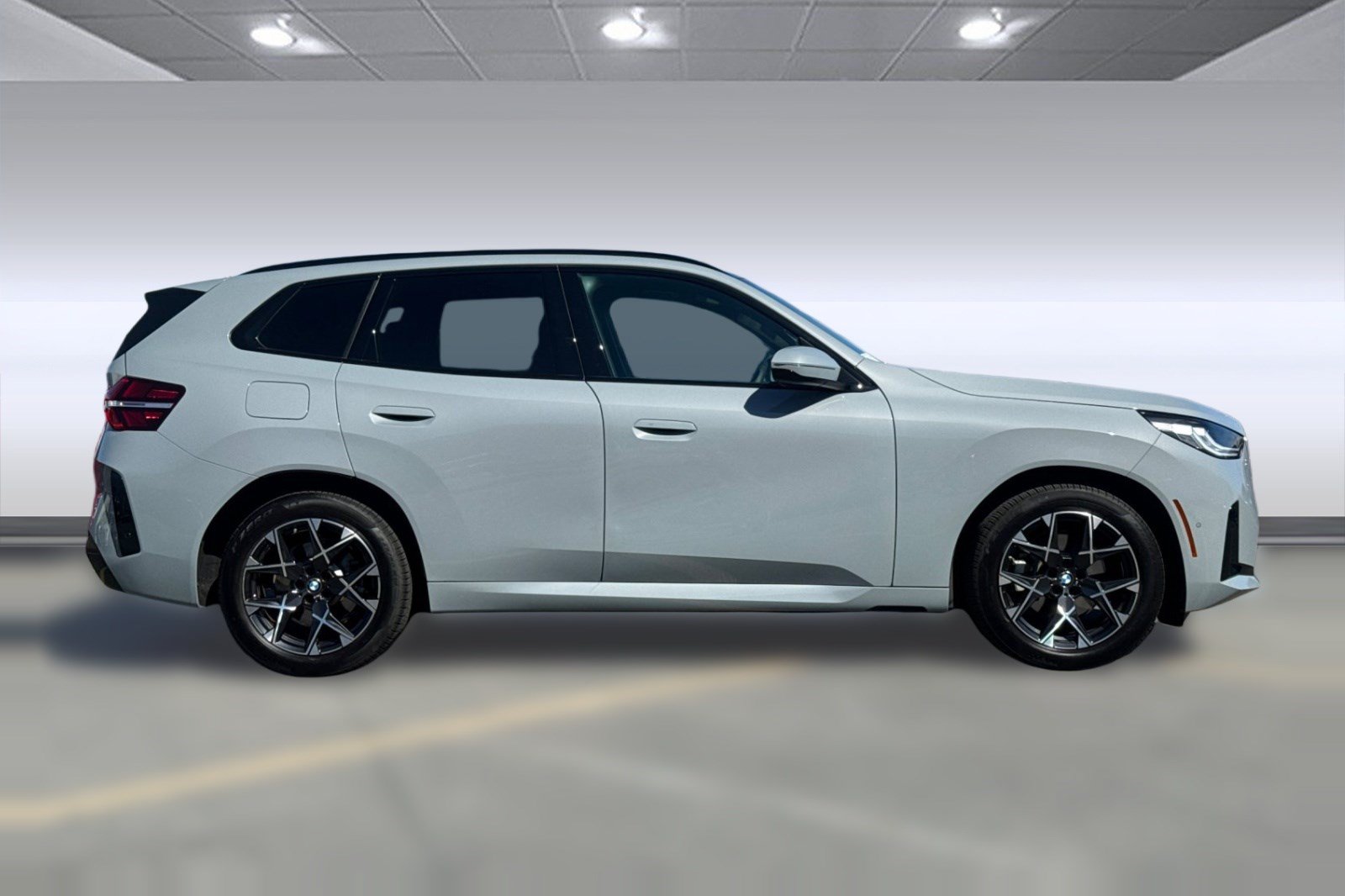 Used 2026 BMW X3 xDrive30i w/ M Sport Package AWD/4WD image 8