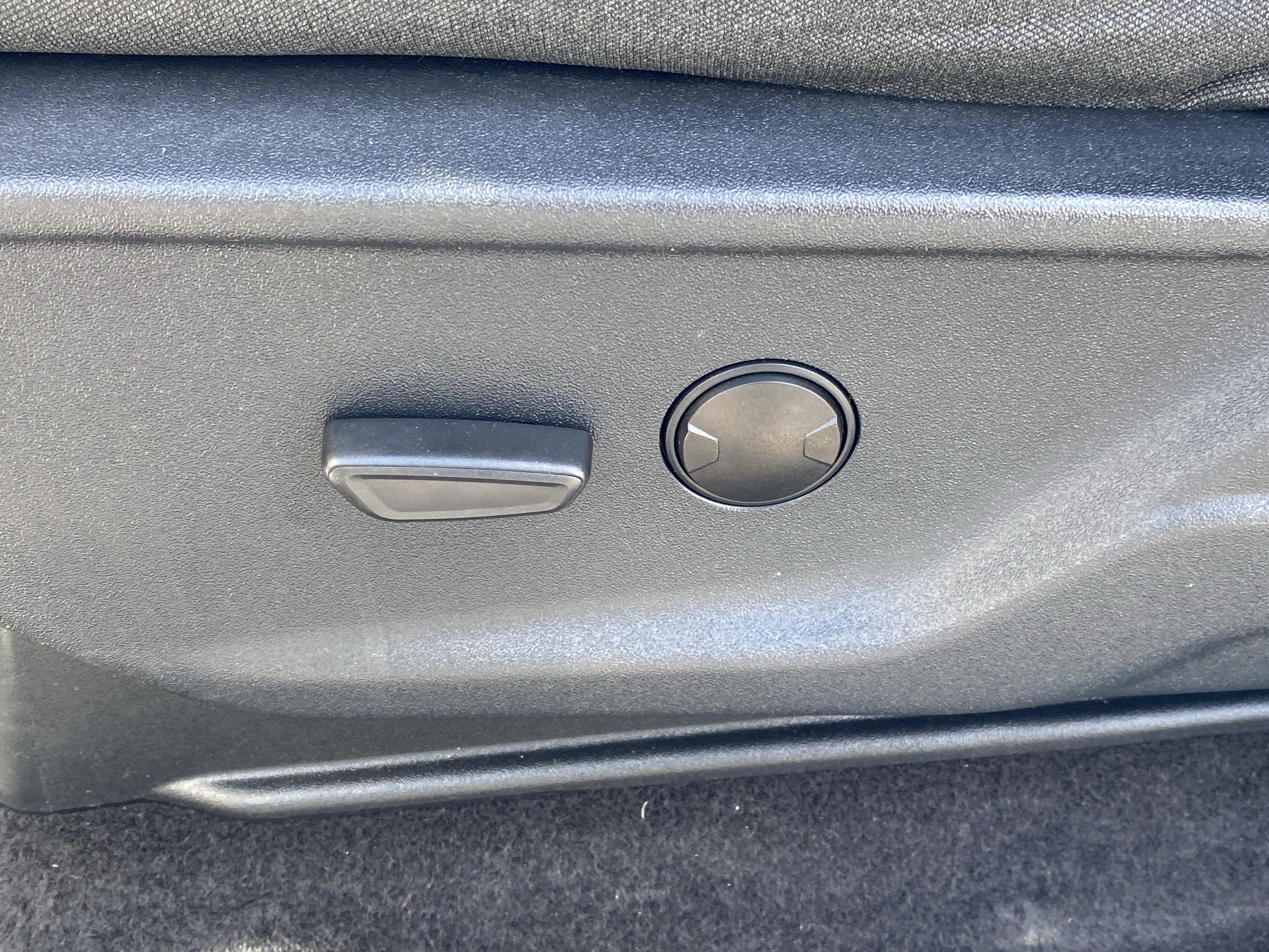 Used 2024 Ford F150 XLT w/ Mobile Office Package image 16