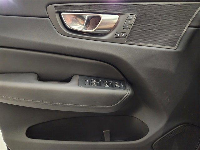 New 2025 Volvo XC60 B5 Plus w/ Climate Package image 24