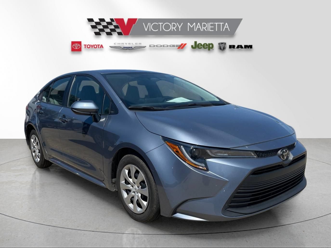 Used 2024 Toyota Corolla LE FWD image 5