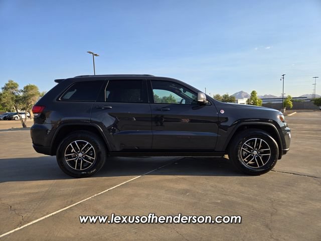 Used 2018 Jeep Grand Cherokee Trailhawk w/ Trailhawk Luxury Group AWD/4WD image 7
