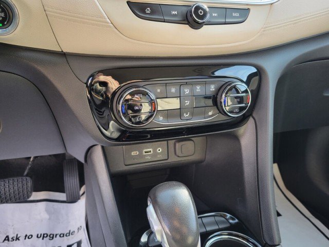 Used 2023 Buick Encore GX Select image 19