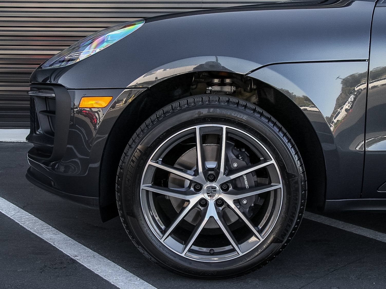 New 2026 Porsche Macan AWD/4WD image 10