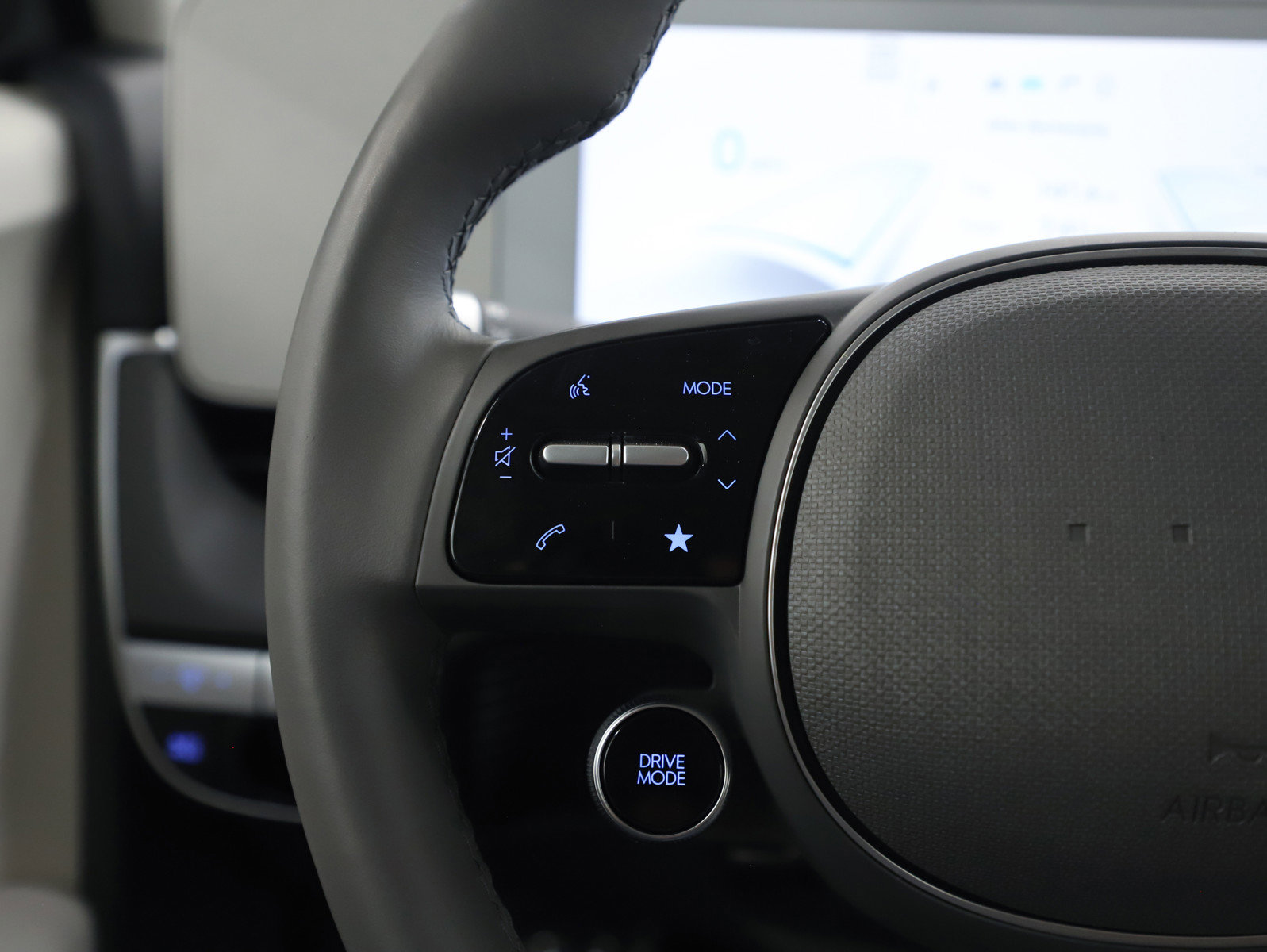 Certified 2024 Hyundai Ioniq 5 SEL image 25