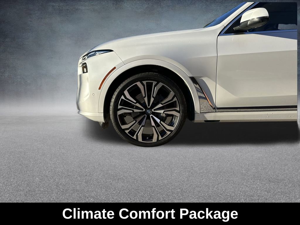 Used 2023 BMW X7 xDrive40i image 14
