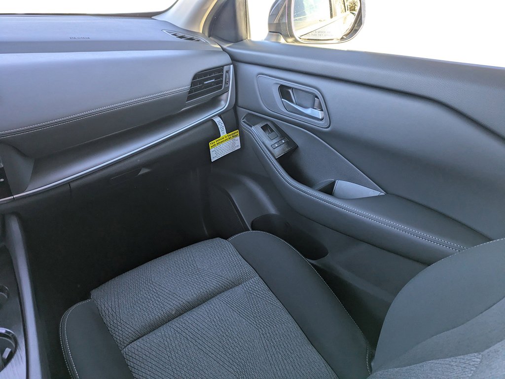 New 2027 Nissan Rogue SV w/ Cold Weather Package FWD image 23