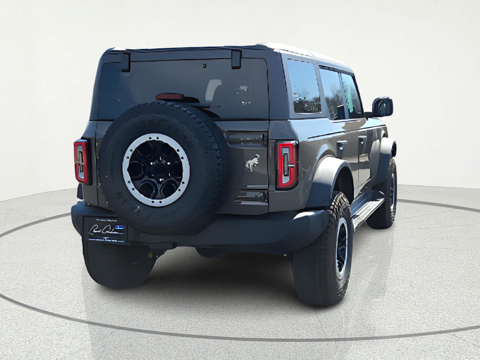 New 2026 Ford Bronco Outer Banks w/ Sasquatch Package image 8
