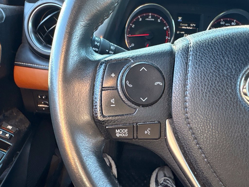 Used 2018 Toyota RAV4 SE w/ Power Extra Value Package AWD/4WD image 22