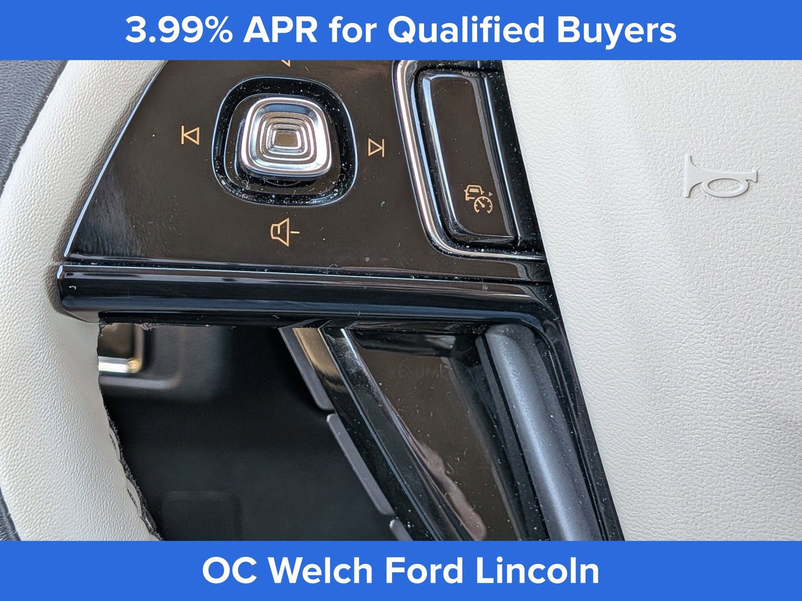 Used 2025 Lincoln Corsair FWD w/ Equipment Group 101A image 29