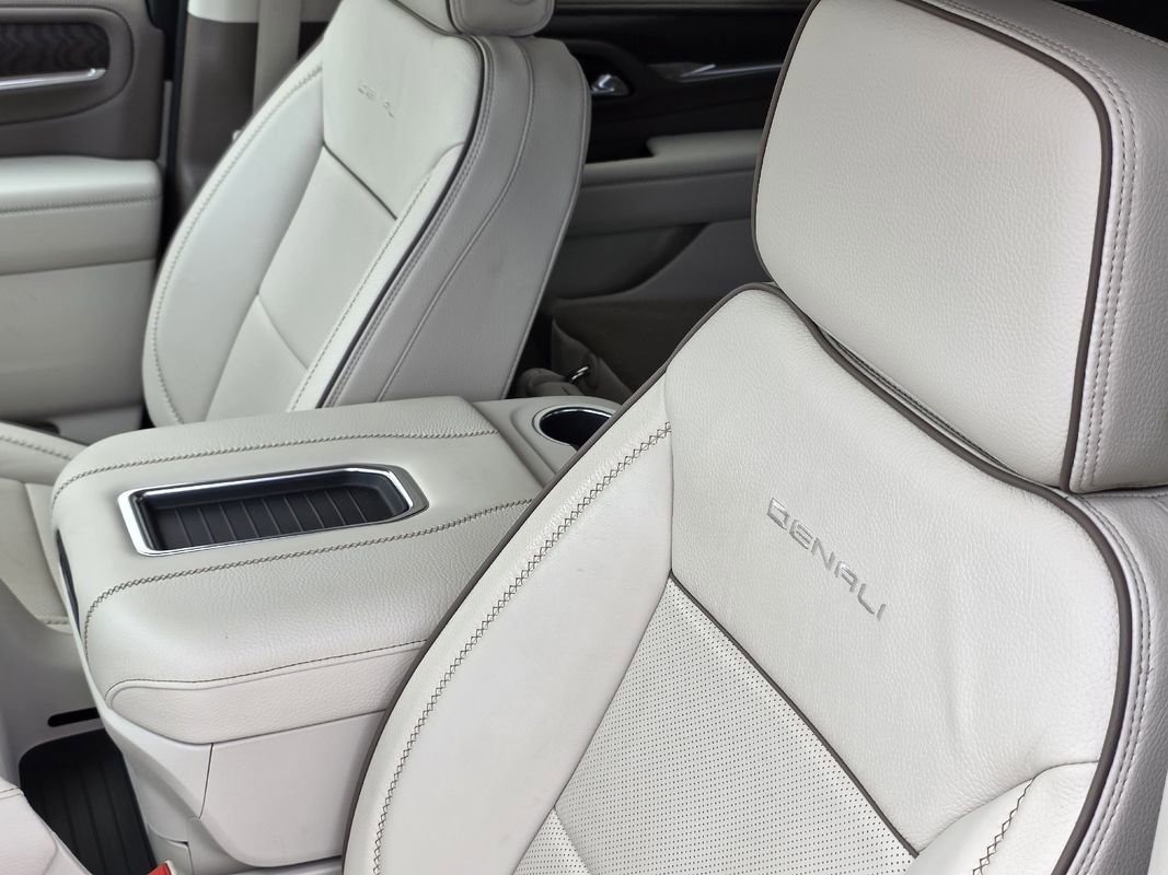 Used 2024 GMC Yukon Denali image 23