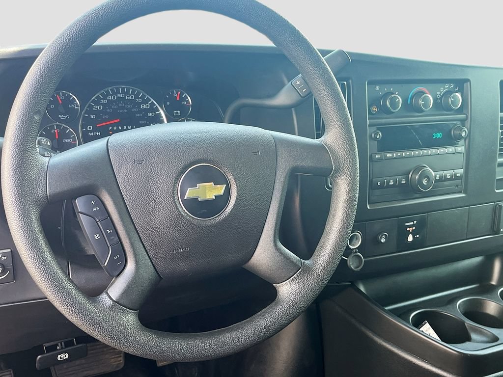 Used 2025 Chevrolet Express 2500 w/ Driver Convenience Package RWD image 11