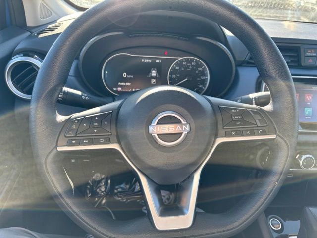 Used 2023 Nissan Versa SV image 14