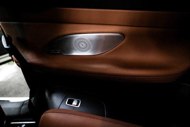 Used 2020 Mercedes-Benz E 450 4MATIC Cabriolet image 29