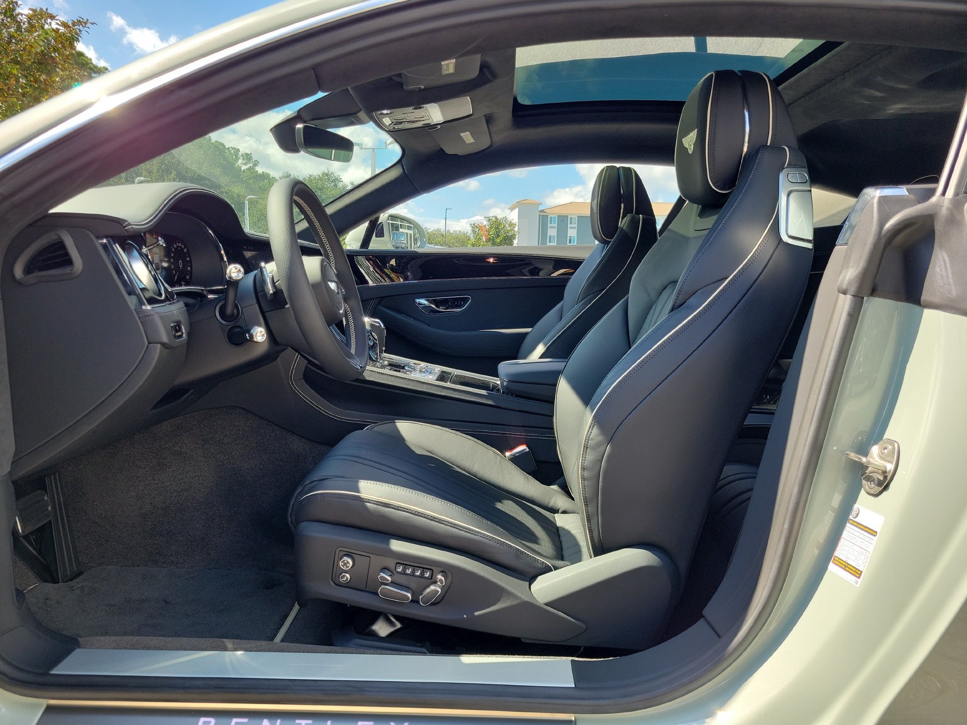 New 2026 Bentley Continental GT AWD/4WD image 17