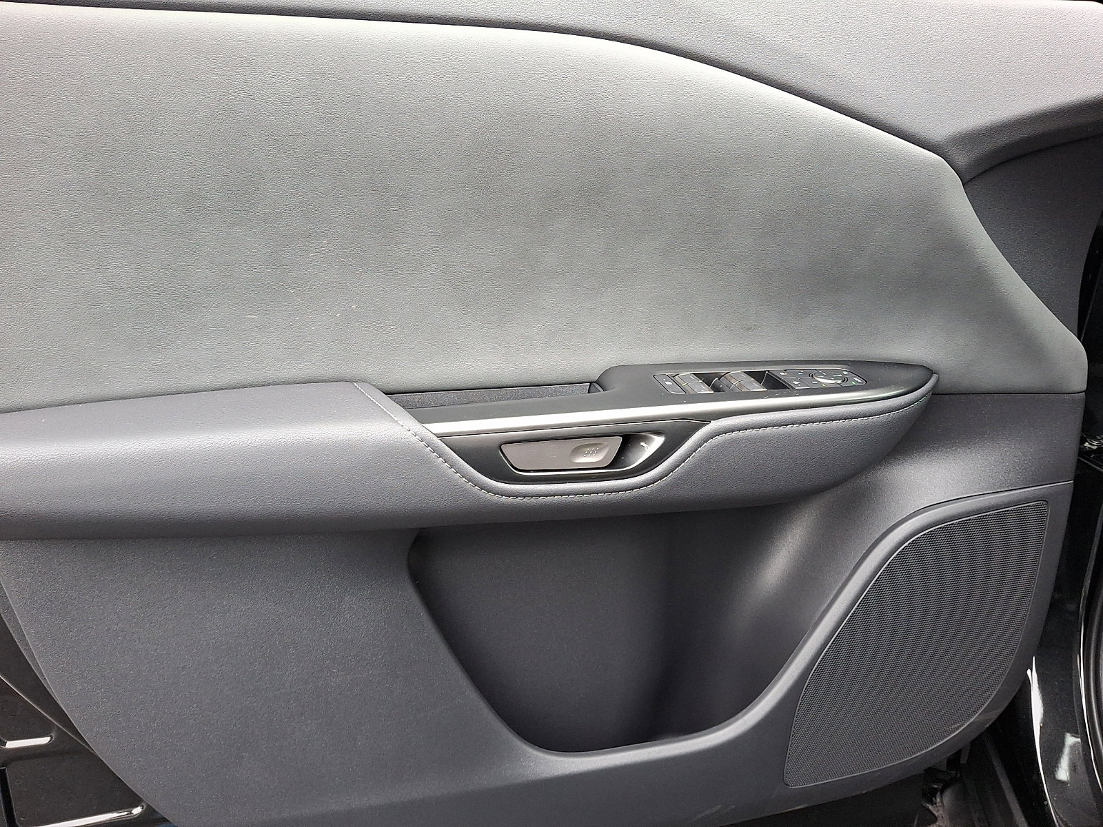 New 2026 Lexus RZ 450e Premium image 8