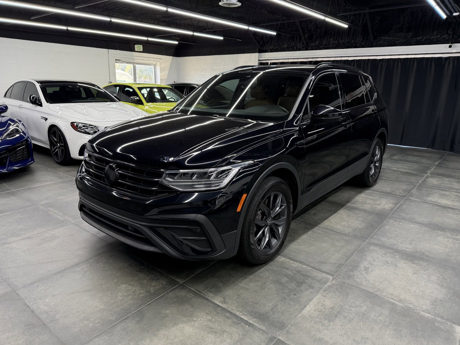 Used 2022 Volkswagen Tiguan SE