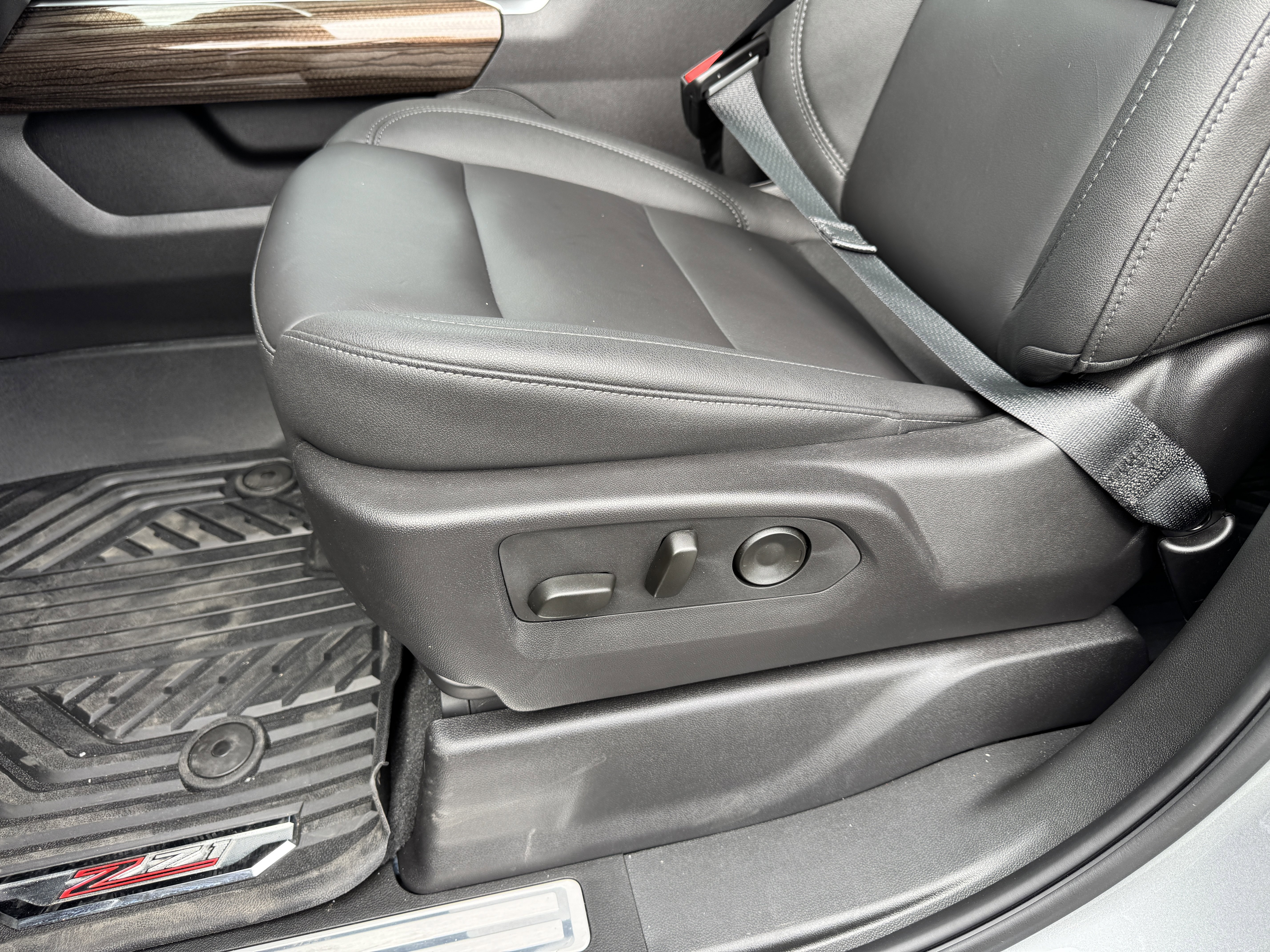 New 2025 Chevrolet Silverado 1500 LT Trail Boss w/ Convenience Package II image 14