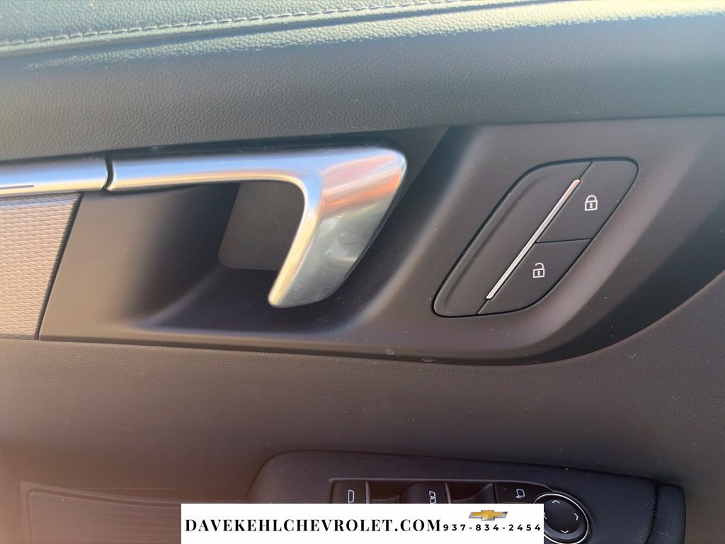 Used 2026 Buick Enclave Sport Touring AWD/4WD image 13