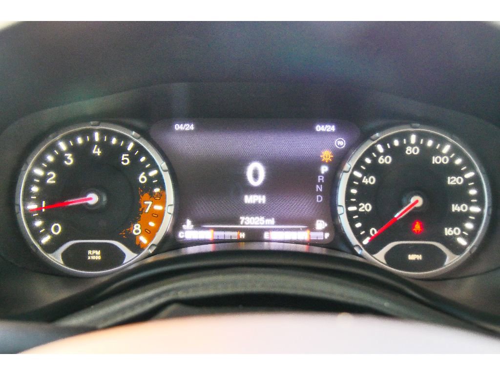 Used 2016 Jeep Renegade Limited FWD image 21