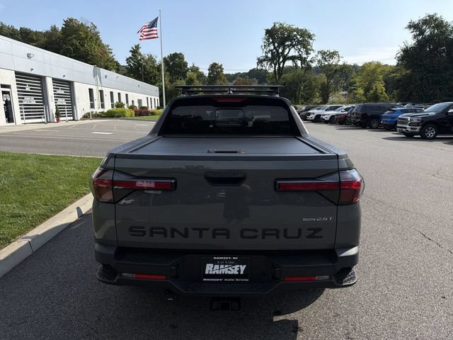 Used 2023 Hyundai Santa Cruz SEL Premium AWD/4WD image 7