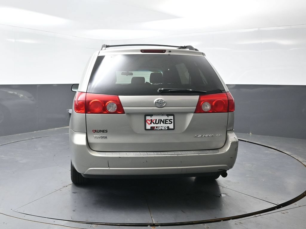 Used 2008 Toyota Sienna CE FWD image 8