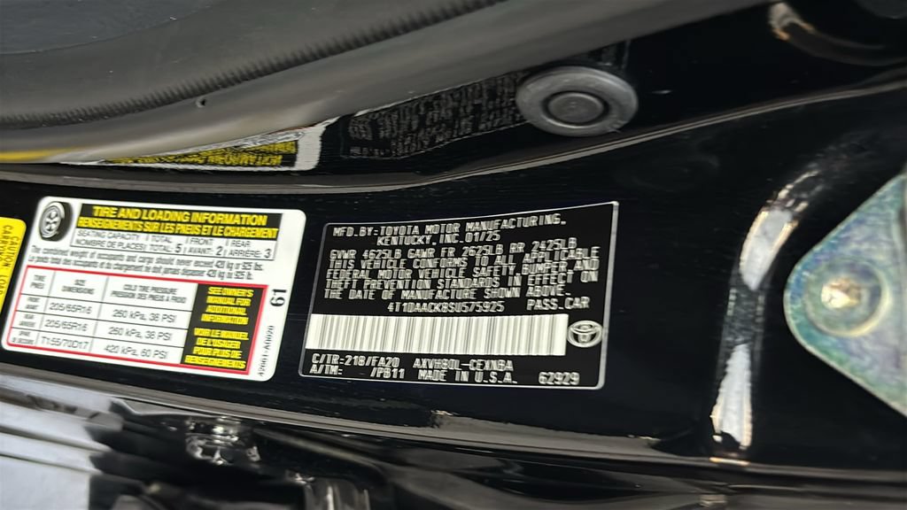 Used 2025 Toyota Camry LE FWD image 34