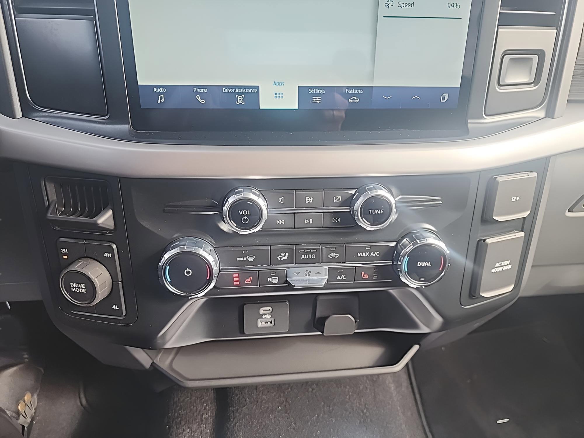 Used 2022 Ford F150 XLT w/ Equipment Group 302A High image 20