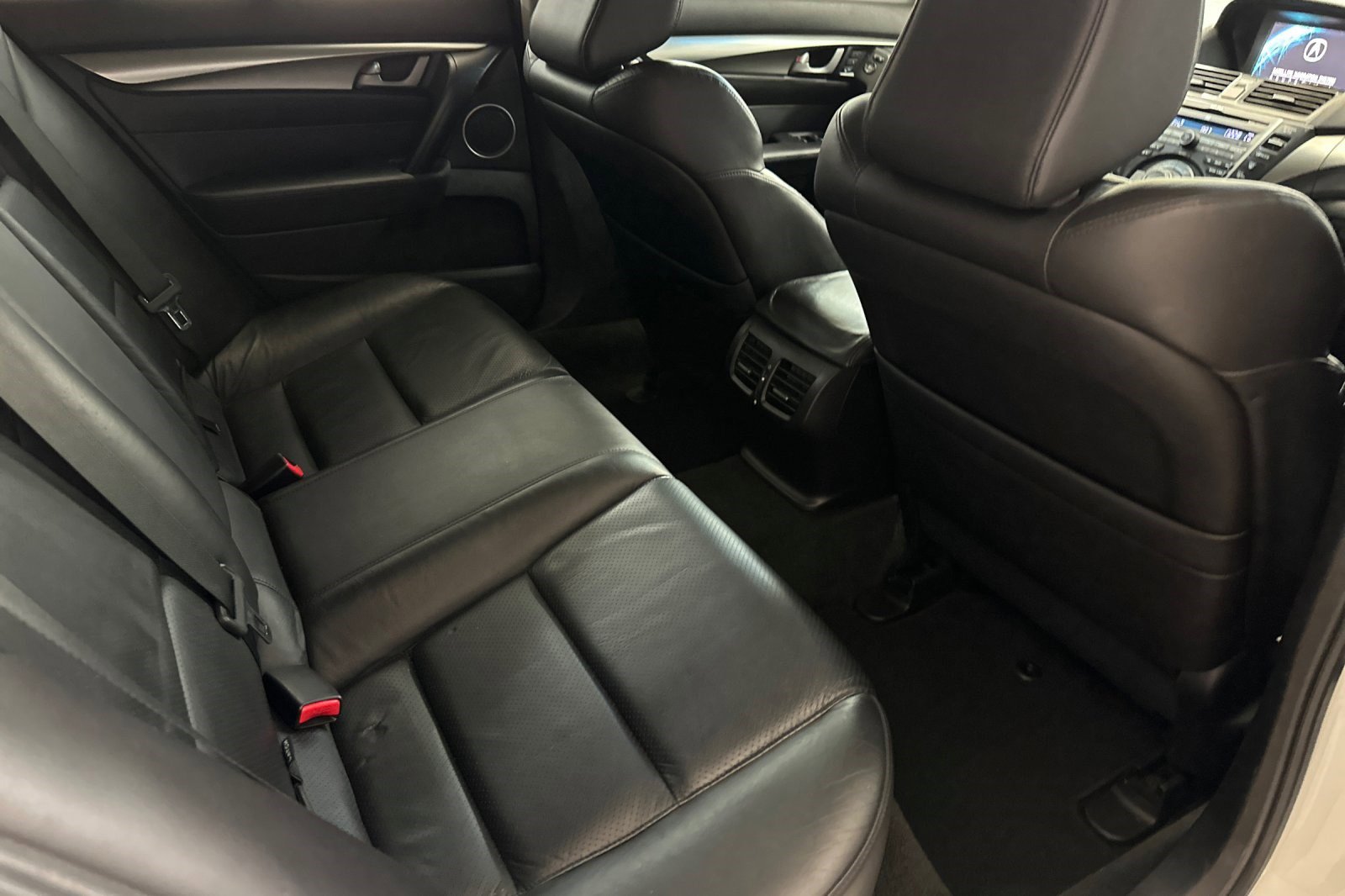 Used 2009 Acura TL w/ Technology Package FWD image 29