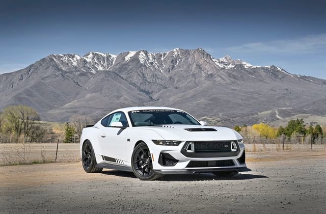 New 2026 Ford Mustang GT Premium w/ GT Performance Package RWD image 41