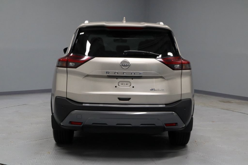 Used 2022 Nissan Rogue SL AWD/4WD image 10