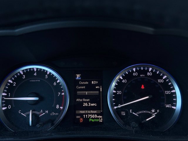 Used 2017 Toyota Highlander Limited FWD image 15
