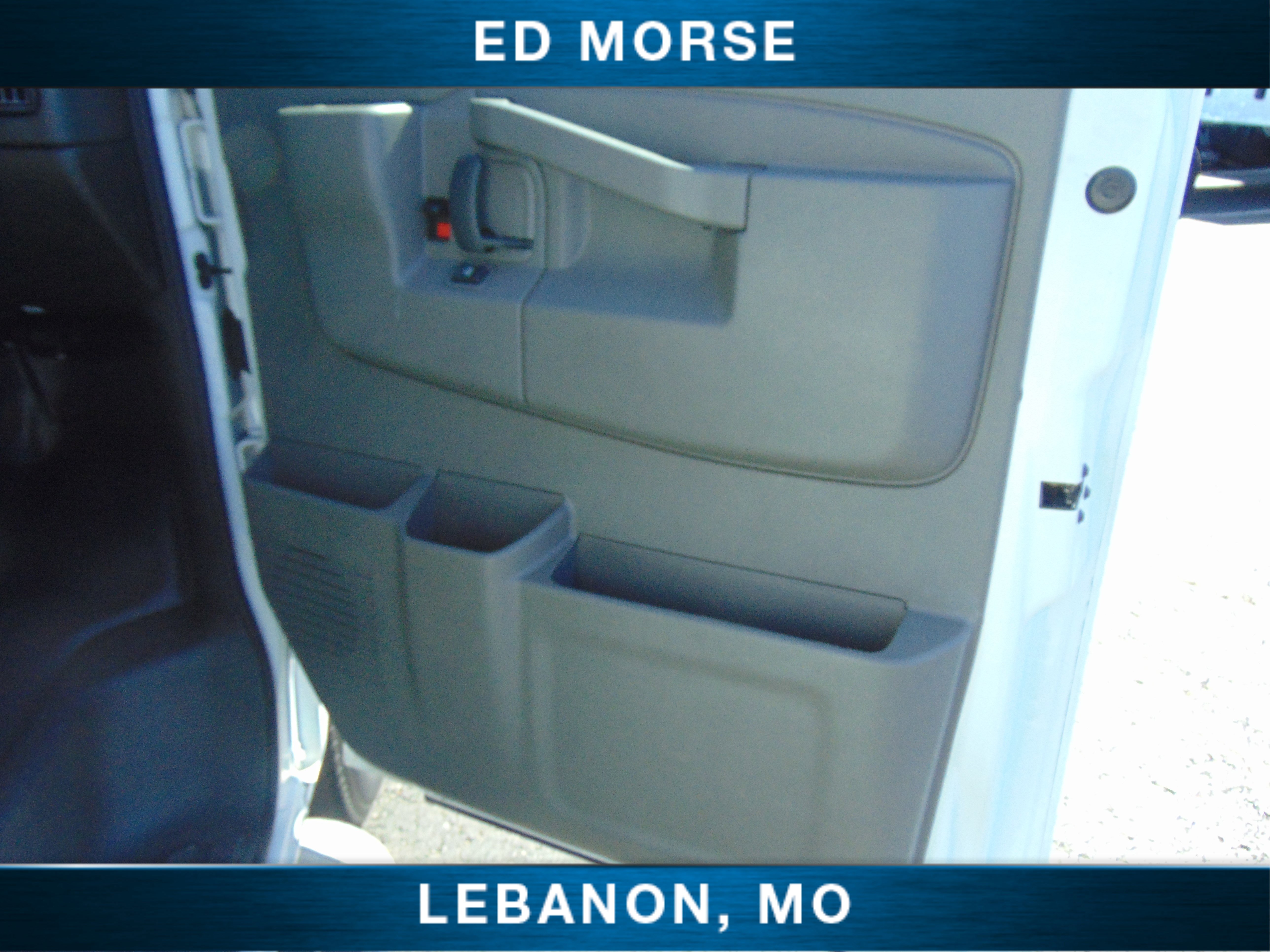 Used 2024 Chevrolet Express 2500 w/ Driver Convenience Package RWD image 10