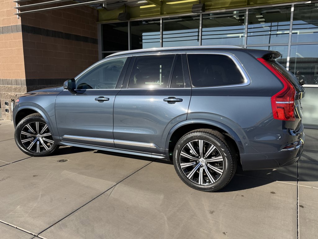 Used 2023 Volvo XC90 B6 Plus w/ Protection Package Premier image 5