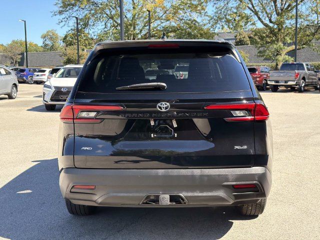 Used 2024 Toyota Grand Highlander AWD image 6