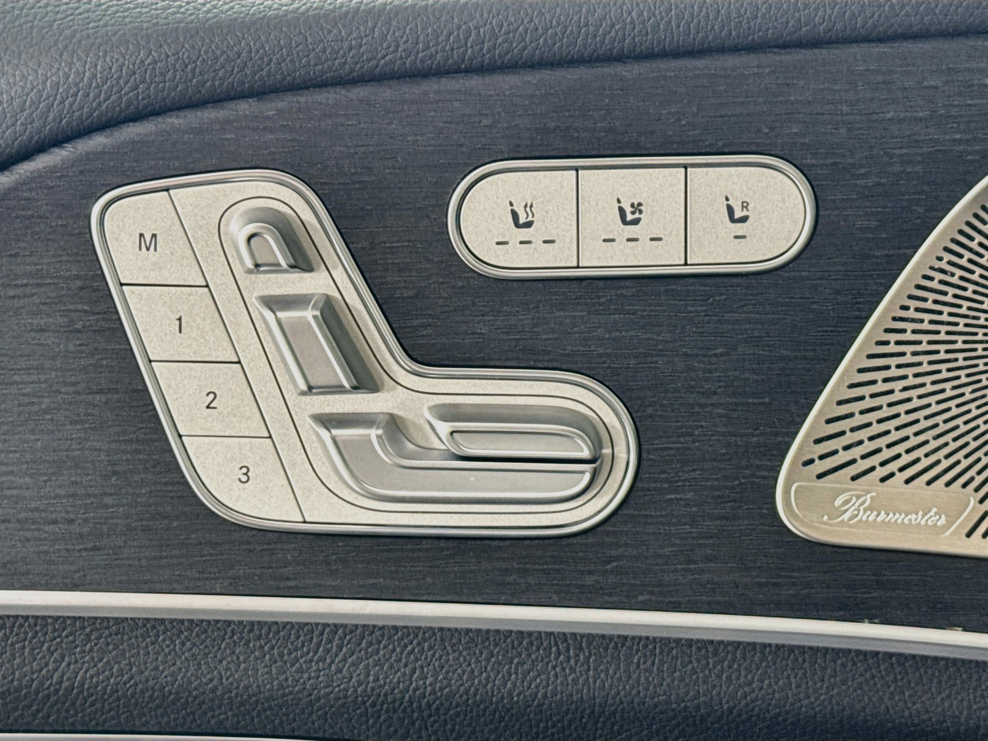 New 2027 Mercedes-Benz GLS 450 4MATIC image 22