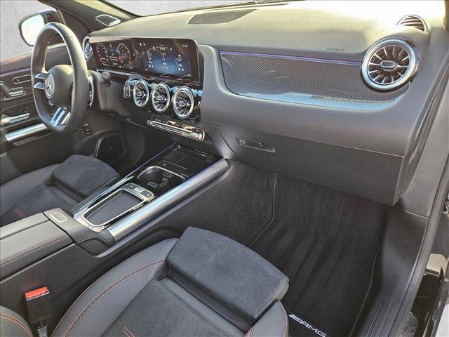 Used 2025 Mercedes-Benz GLA 35 AMG 4MATIC image 20