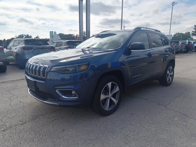 Used 2020 Jeep Cherokee Limited w/ Trailer Tow Group AWD/4WD image 2
