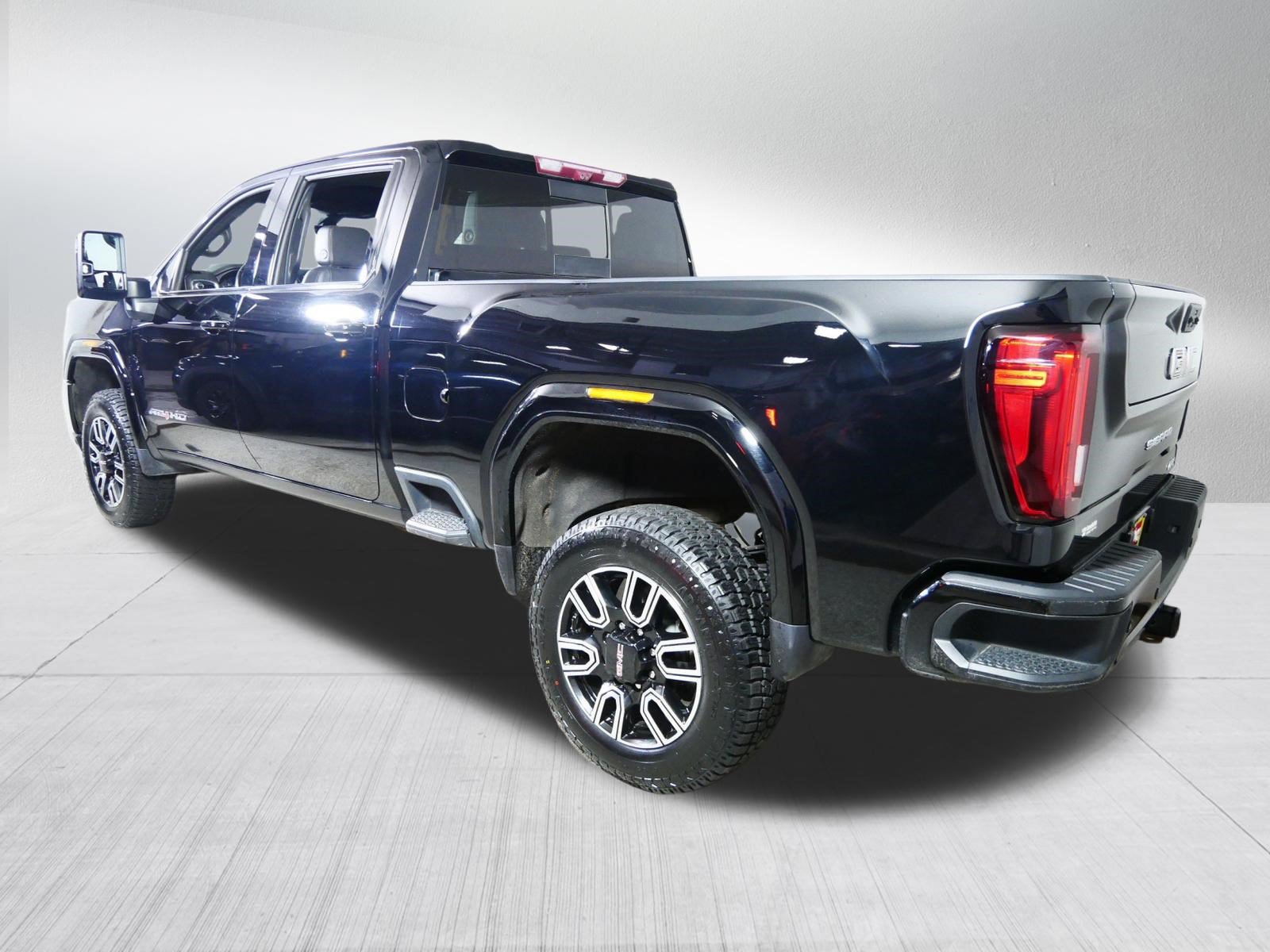 Certified 2022 GMC Sierra 3500 AT4 w/ AT4 Premium Plus Package AWD/4WD image 5