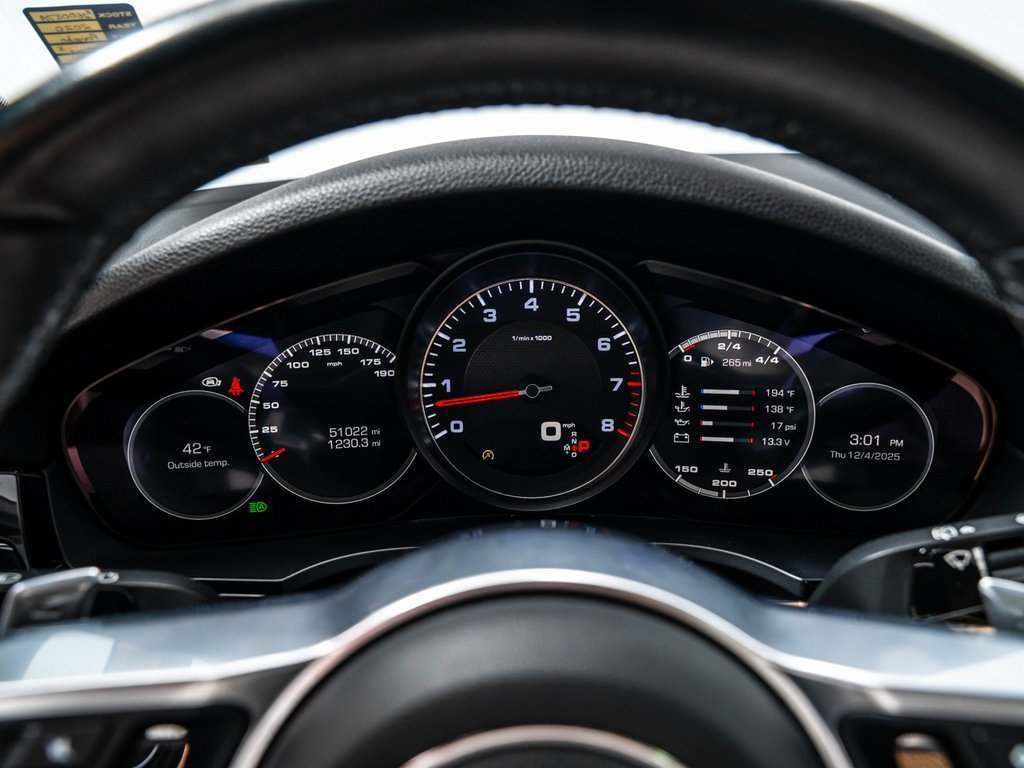 Used 2020 Porsche Cayenne S image 15