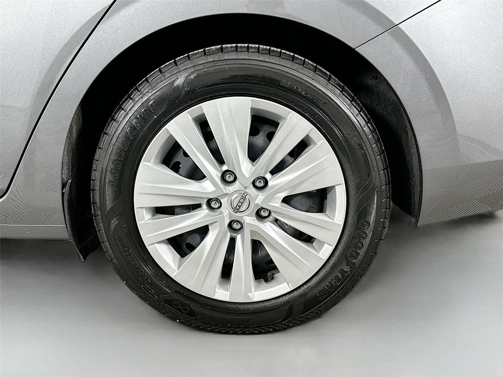 Used 2024 Nissan Sentra S image 28