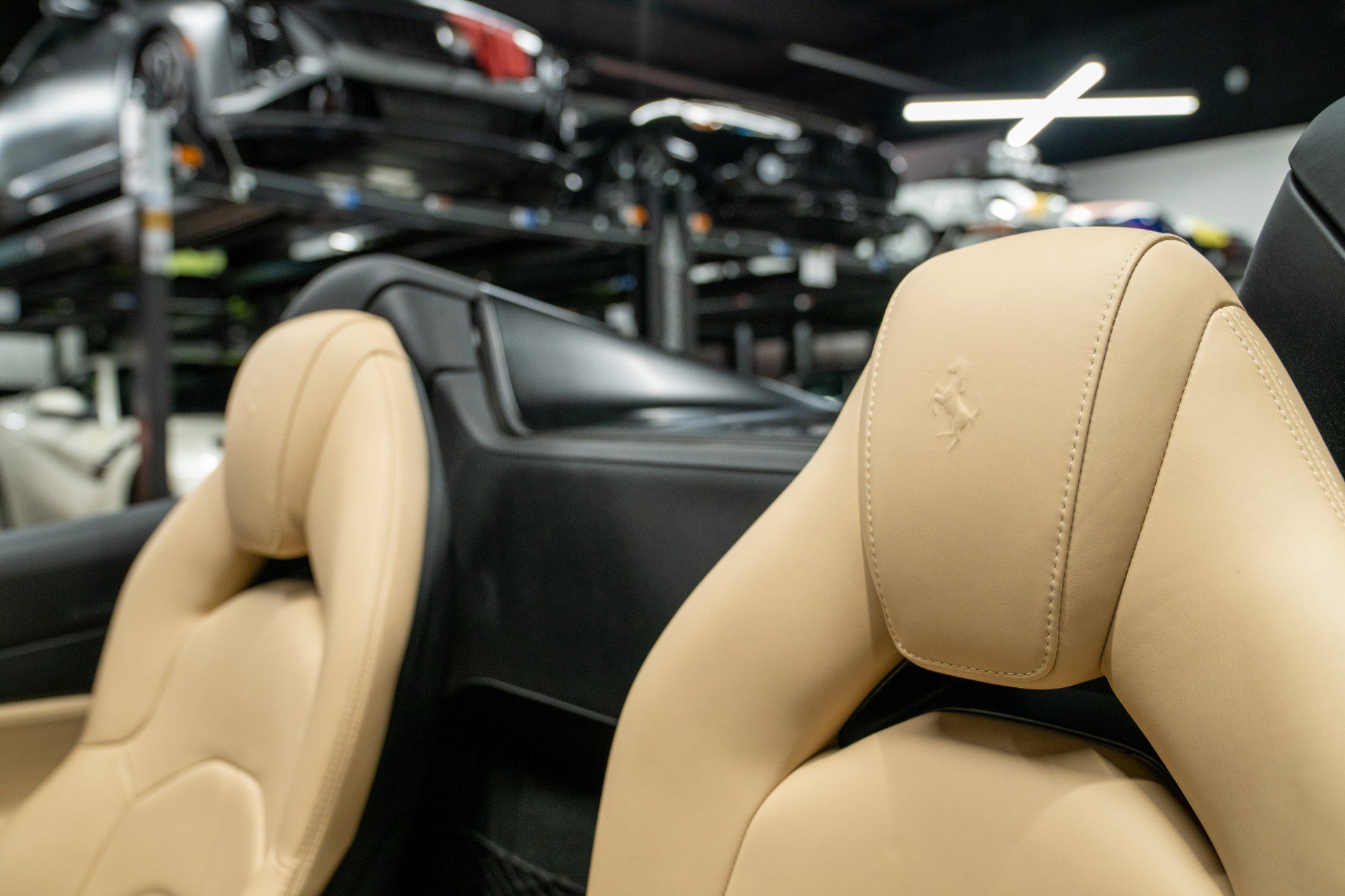 Used 2018 Ferrari 488 Spider image 29