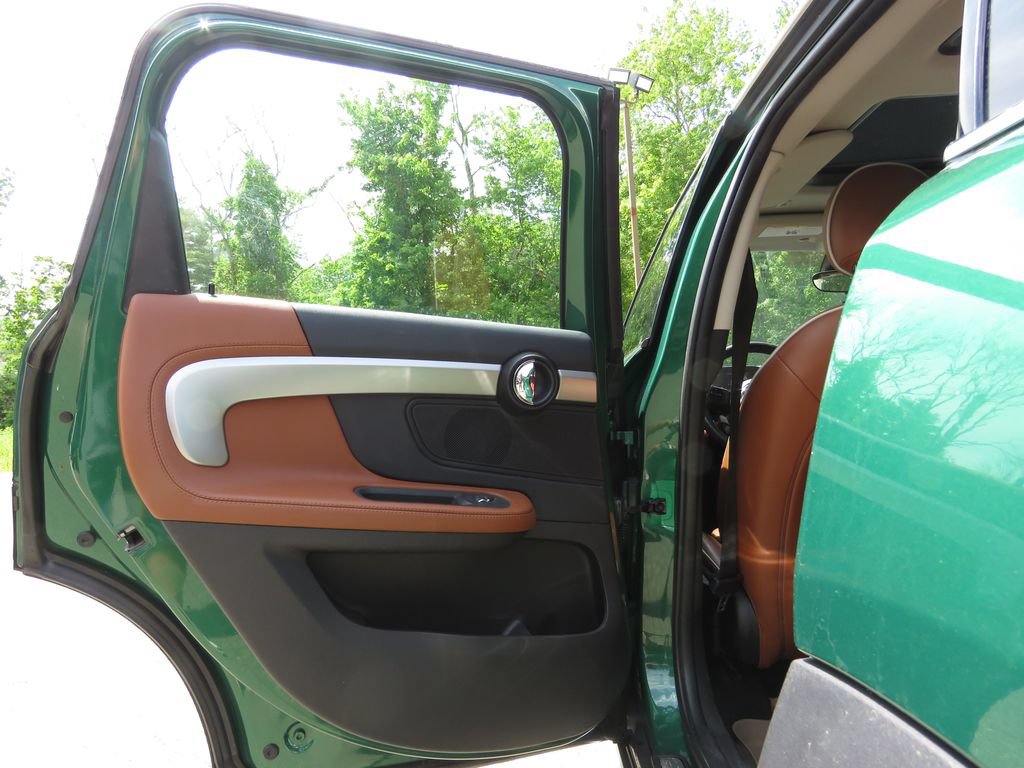 Used 2022 MINI Cooper Countryman S w/ Signature Upholstery Package AWD/4WD image 19