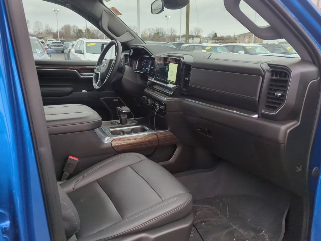 Certified 2023 Chevrolet Silverado 1500 RST w/ Rally Edition image 16