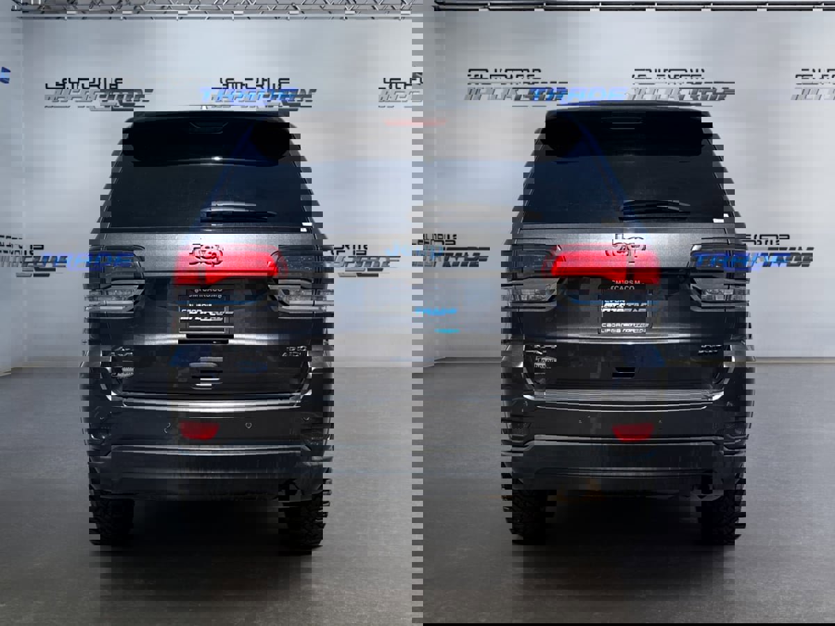 Used 2021 Jeep Grand Cherokee Laredo image 6