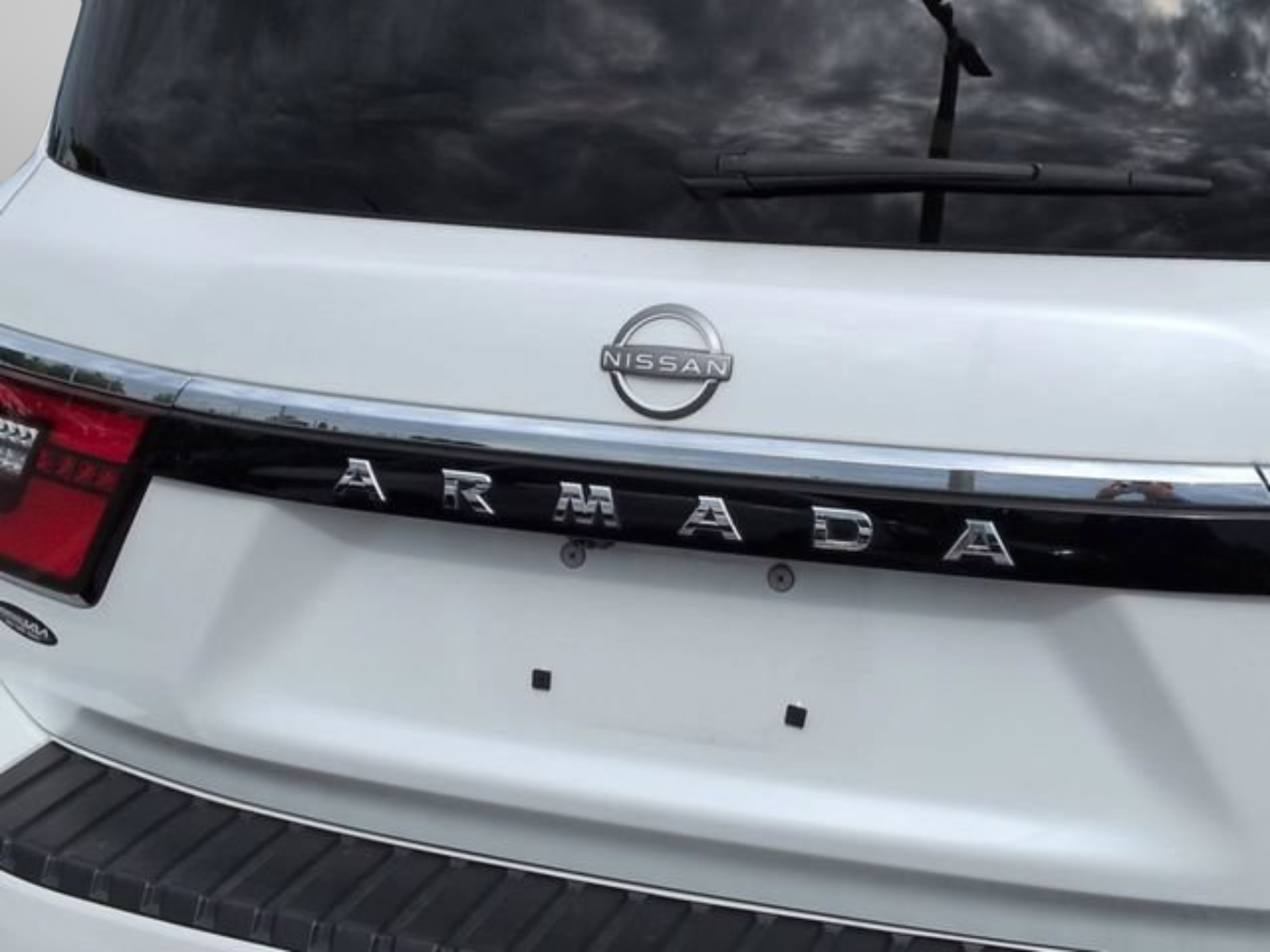 Used 2023 Nissan Armada Platinum w/ Captain's Chairs Package RWD image 35